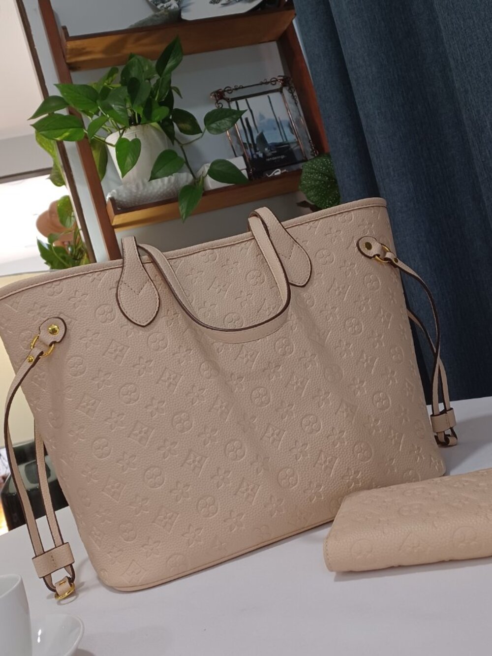 MilaKate Stylish Neutral Everyday Tote Bag + Wallet. 8096BGS - Picture 5 of 10